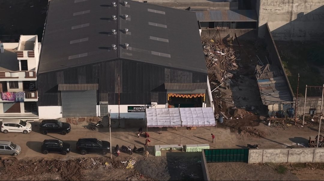 Pioneer Hydrojetting — Warehouse & Staff Rooms